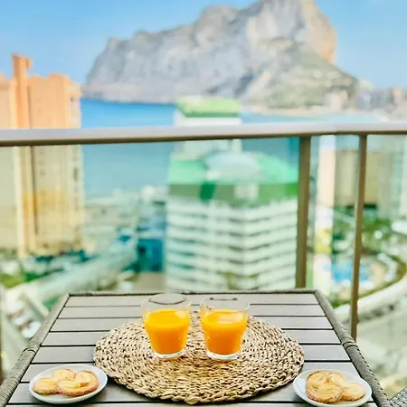 Appartement Sunny Beautiful Sea View, Large Sunny Terrace
